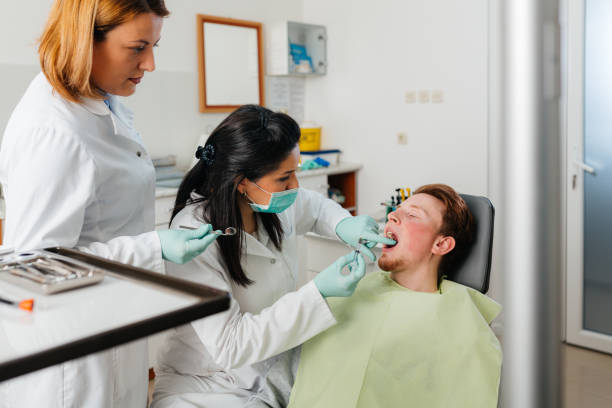 Best Tooth Infection Emergency Dentist  in Prineville Lake Acres, OR